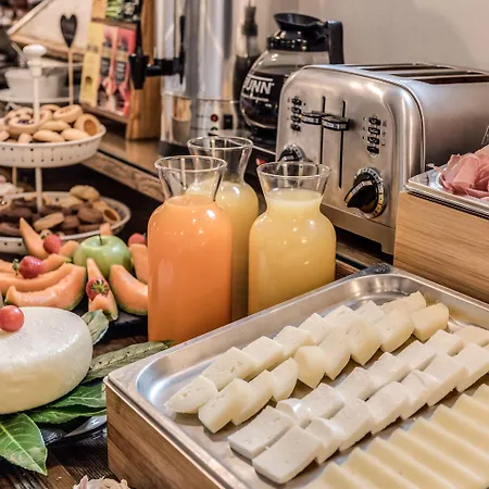 拉福尔泰莎酒店 3*