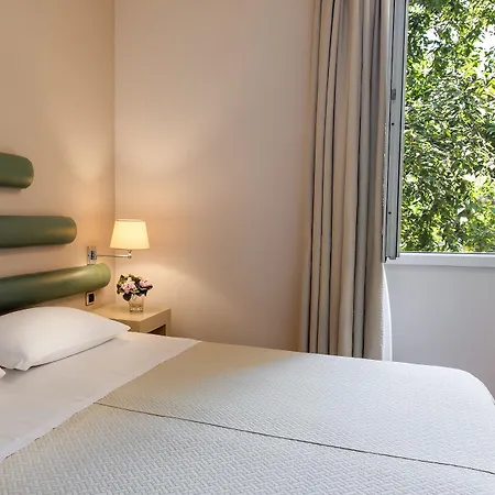 La Fortezza Hotel