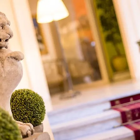 Отель La Fortezza 3*